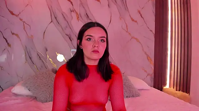 alicecute77 online show from 09/29/25, 02:29