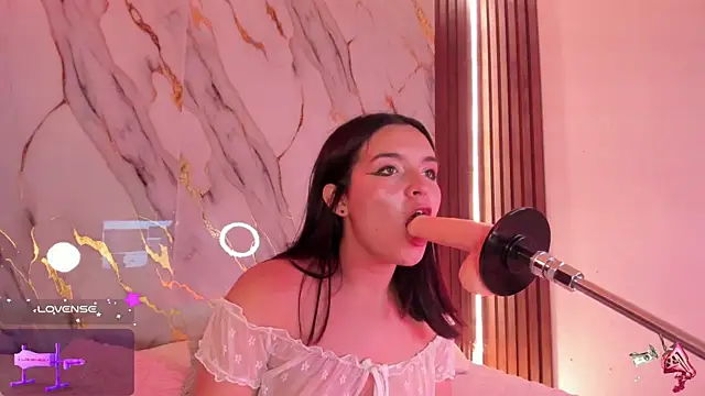 alicecute77 online show from 09/26/25, 03:24