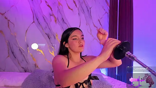 alicecute77 online show from 11/25/25, 02:23