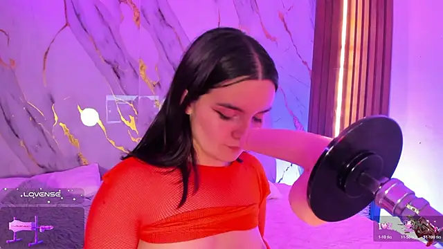 alicecute77 online show from 10/27/25, 02:34