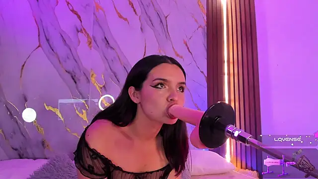 alicecute77 online show from 11/07/25, 02:38