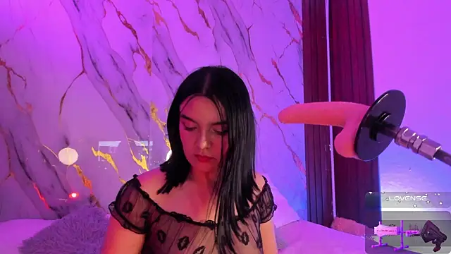 alicecute77 online show from 12/19/25, 02:26