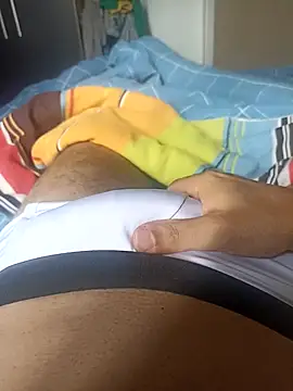 comobucetinhas online show from 10/29/25, 01:54