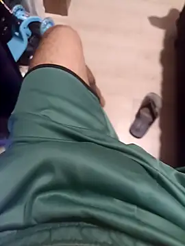 comobucetinhas online show from 12/18/25, 07:29