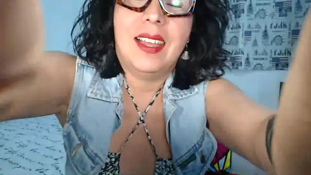 Snapshot of SweetCatheryne chatting on 07/05/26, 12:04 SweetCatheryne online show from 07/05/26, 12:04