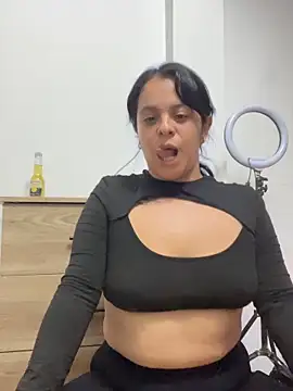 Moon-Lice online show from 03/05/26, 01:35