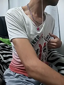 Naughty Boy13 online show from 01/10/26, 01:45