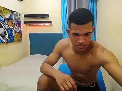 Snapshot of Black_hugecock chatting on 11/08/25, 07:28 Black hugecock online show from 11/08/25, 07:28