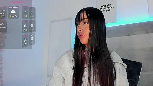 Aleja ruizz online show from 09/20/25, 07:46