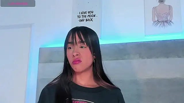 Aleja ruizz online show from 09/27/25, 07:25