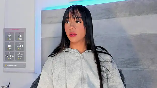 Aleja ruizz online show from 12/17/25, 07:46