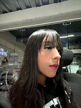 Aleja ruizz online show from 11/22/25, 06:56