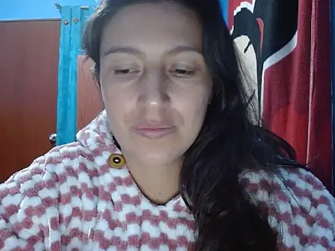 Snapshot of SarahFriendly chatting on 07/11/26, 03:29 SarahFriendly online show from 07/11/26, 03:29