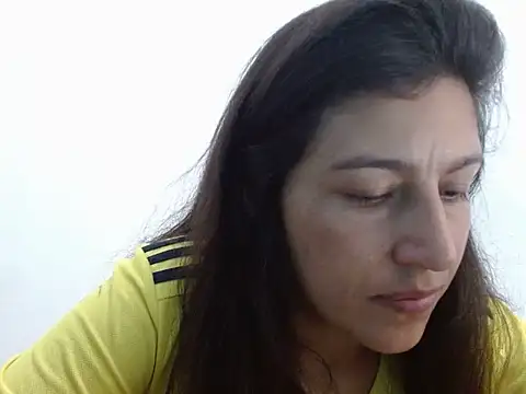 SarahFriendly online show from 04/27/26, 01:09