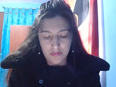 Snapshot of SarahFriendly chatting on 07/07/26, 06:00 SarahFriendly online show from 07/07/26, 06:00