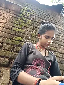 Snapshot of Gulika_Doshi chatting on 10/06/25, 06:47 Gulika Doshi online show from 10/06/25, 06:47