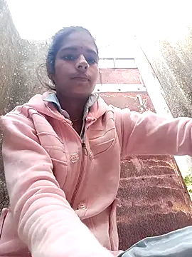 Gulika Doshi online show from 11/28/25, 02:56