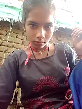 Snapshot of Gulika_Doshi chatting on 09/23/25, 02:29 Gulika Doshi online show from 09/23/25, 02:29