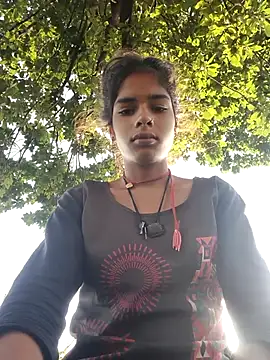 Snapshot of Gulika_Doshi chatting on 10/10/25, 01:39 Gulika Doshi online show from 10/10/25, 01:39