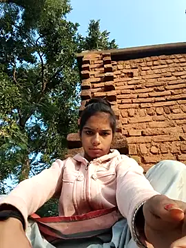 Gulika Doshi online show from 11/18/25, 02:16