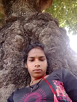 Snapshot of Gulika_Doshi chatting on 09/22/25, 03:23 Gulika Doshi online show from 09/22/25, 03:23