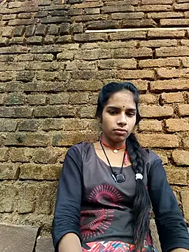 Snapshot of Gulika_Doshi chatting on 10/19/25, 11:35 Gulika Doshi online show from 10/19/25, 11:35
