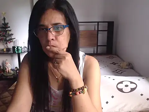 Prettysweetmum online show from 02/18/26, 03:37