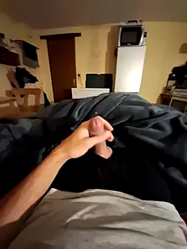 lapousse3 online show from 10/08/25, 11:56