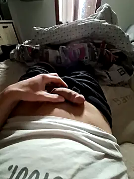 lapousse3 online show from 04/15/26, 07:58