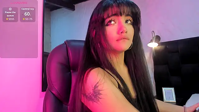 Darky Doll online show from 11/21/25, 08:30