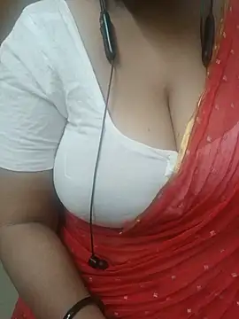 Snapshot of tami_lavanya chatting on 06/20/26, 05:29 tami lavanya online show from 06/20/26, 05:29