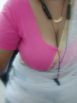Snapshot of tami_lavanya chatting on 07/14/26, 04:39 tami lavanya online show from 07/14/26, 04:39