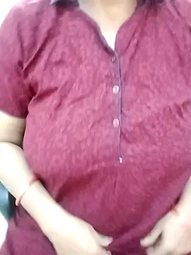 Snapshot of tami_lavanya chatting on 12/19/25, 05:59 tami lavanya online show from 12/19/25, 05:59