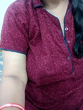 Snapshot of tami_lavanya chatting on 01/08/26, 05:08 tami lavanya online show from 01/08/26, 05:08