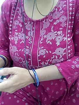 Snapshot of tami_lavanya chatting on 01/06/26, 05:50 tami lavanya online show from 01/06/26, 05:50