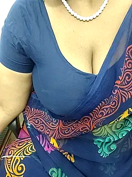 Snapshot of tami_lavanya chatting on 01/12/26, 03:46 tami lavanya online show from 01/12/26, 03:46