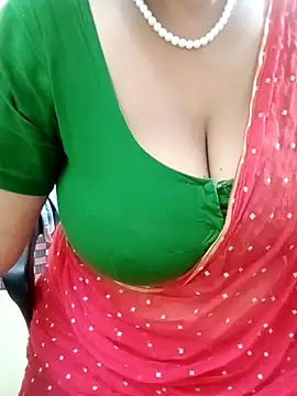 Snapshot of tami_lavanya chatting on 12/04/25, 02:21 tami lavanya online show from 12/04/25, 02:21