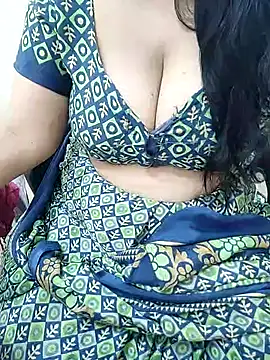 Snapshot of tami_lavanya chatting on 11/14/25, 05:38 tami lavanya online show from 11/14/25, 05:38