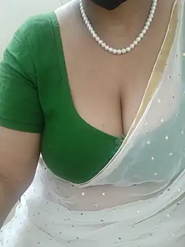 tami lavanya online show from 05/17/26, 02:22