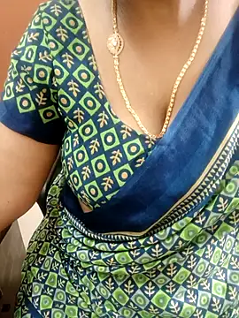 Snapshot of tami_lavanya chatting on 11/02/25, 04:12 tami lavanya online show from 11/02/25, 04:12