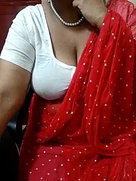 tami lavanya online show from 09/13/25, 04:23