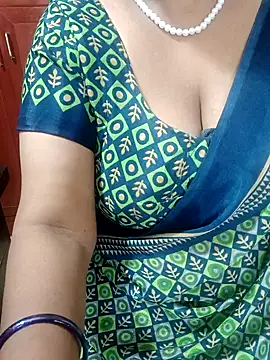 tami lavanya online show from 10/03/25, 09:33