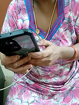 Snapshot of tami_lavanya chatting on 10/30/25, 06:38 tami lavanya online show from 10/30/25, 06:38