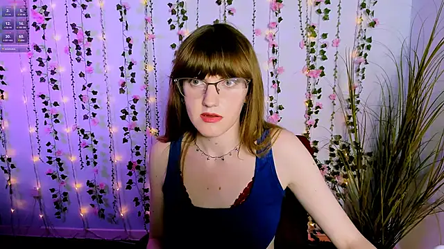 Snapshot of ava_mystic_ chatting on 09/17/25, 08:00 ava mystic online show from 09/17/25, 08:00