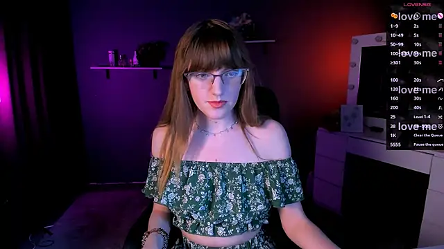 Snapshot of ava_mystic_ chatting on 09/18/25, 07:39 ava mystic online show from 09/18/25, 07:39