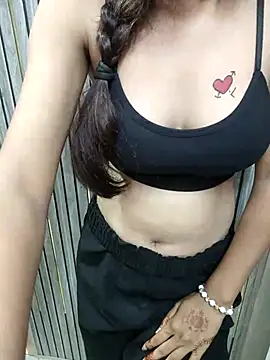 Aarti-kumri online show from 09/19/25, 05:44
