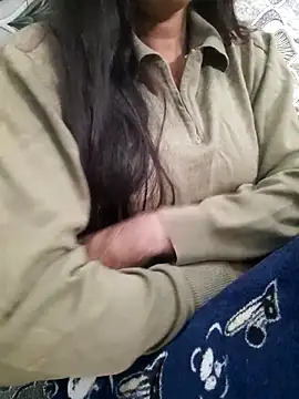 Snapshot of Aarti-kumri chatting on 11/14/25, 05:00 Aarti-kumri online show from 11/14/25, 05:00