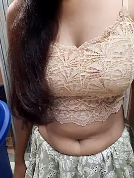 Aarti-kumri online show from 09/22/25, 06:19