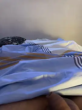 elvergon2023 online show from 09/30/25, 07:36