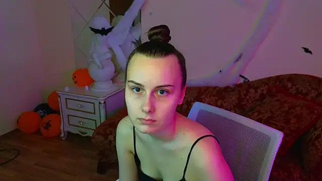 Kelly Cartier online show from 11/01/25, 11:37